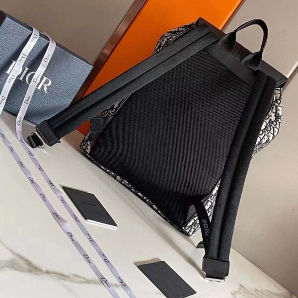 Dior Unisex CD Motion Backpack Beige Black Oblique Jacquard Black Grained Calfskin (2)