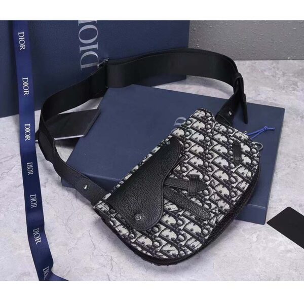 Dior Unisex CD Saddle Pouch Beige Black Dior Oblique Jacquard (6)