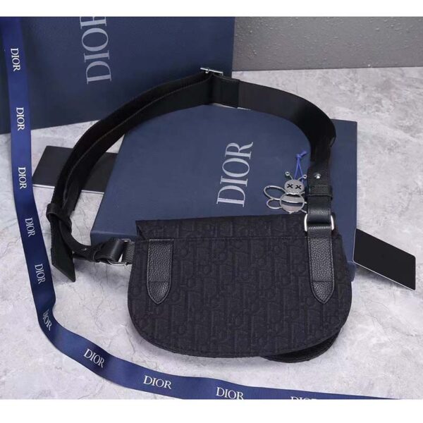 Dior Unisex CD Saddle Pouch Black Dior Oblique Jacquard (4)