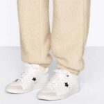 Dior Unisex Dior Star Sneaker White Calfskin Suede 'CD' Signature Black Star – Bild 12