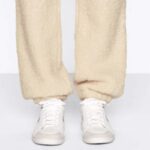 Dior Unisex Dior Star Sneaker White Calfskin Suede 'CD' Signature Black Star – Bild 14