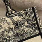 Dior Women CD Large Lady D-Lite Bag Brown Toile De Jouy Embroidery - Bild 9