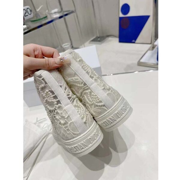 Dior Women CD Shoes Walk’n’Dior Sneaker White Macramé Embroidered Cotton (3)