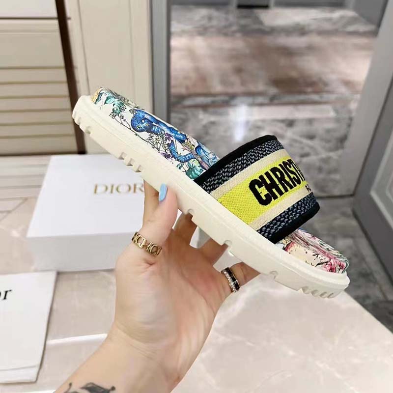 Dior Women Shoes Dway Slide White Embroidered Cotton Dior Women Shoes Dway Slide White Embroidered Cotton