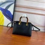 Fendi Women FF By The Way Mini Small Black Leather Boston Bag – Bild 3