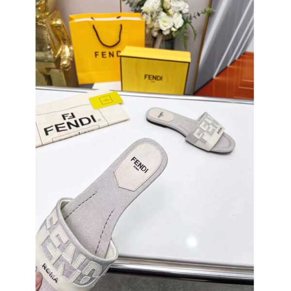 Fendi Women FF Signature Canvas White Leather Slides 1 Cm Heel (1)