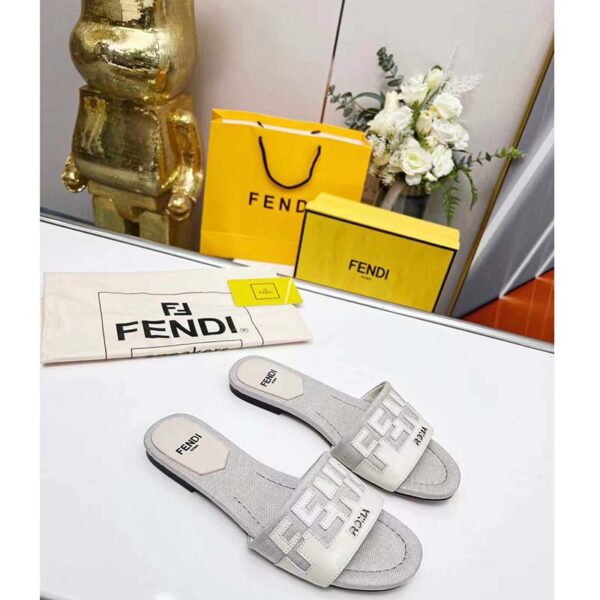 Fendi Women FF Signature Canvas White Leather Slides 1 Cm Heel (8)