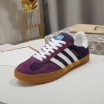 Gucci Unisex GG Adidas x Gucci Gazelle Sneaker Burgundy Velvet Suede Duchesse Demetra - immagine 4