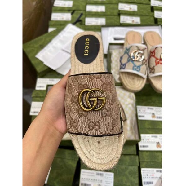 Gucci Unisex GG Matelassé Canvas Espadrille Sandal Beige Ebony 2 Cm Heel (6)