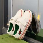 Gucci Unisex GG Tennis 1977 Sneaker White Leather Rubber Sole Velcro Closure Flat – Image 4