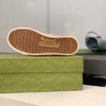 Gucci Unisex GG Tennis 1977 Sneaker White Leather Rubber Sole Velcro Closure Flat – Image 8