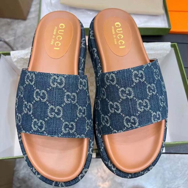 Gucci Unisex Platform Slide Sandal Dark Blue Ivory Eco Washed Organic GG Jacquard Denim (1)