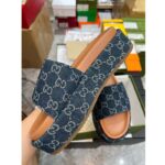 Gucci Unisex Platform Slide Sandal Dark Blue Ivory Eco Washed Organic GG Jacquard Denim – Bild 6