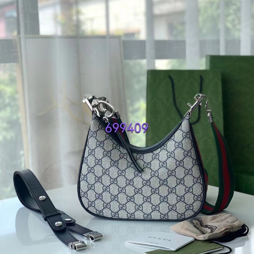 Gucci Attache medium shoulder bag in beige and blue Supreme