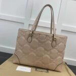 Gucci Women GG Matelassé Leather Medium Tote Beige Matelassé Chevron Double G - Image 3