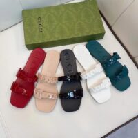 Gucci Women GG Rubber Slide Sandal Hibiscus Red Chain Flat 1.5 Cm Heel (3)