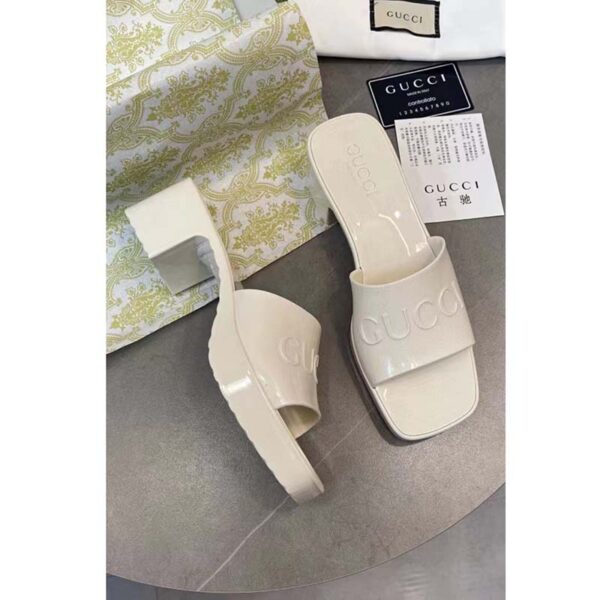 Gucci Women GG Rubber Slide Sandal White Mid-Heel 6 Cm Heel (2)
