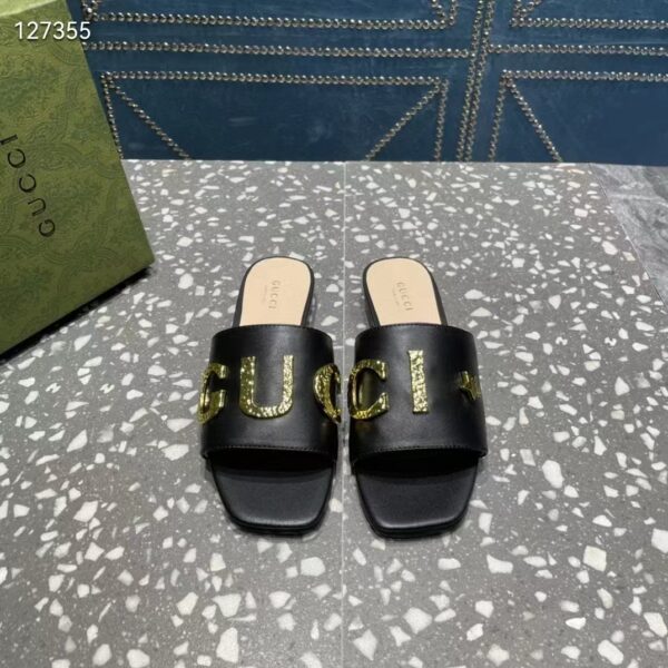 Gucci Women GG Slide Sandal Black Leather Textured Logo Star Flat 1 Cm Heel (1)