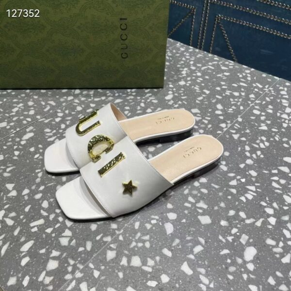 Gucci Women GG Slide Sandal White Leather Textured Logo Star Flat 1 Cm Heel (5)