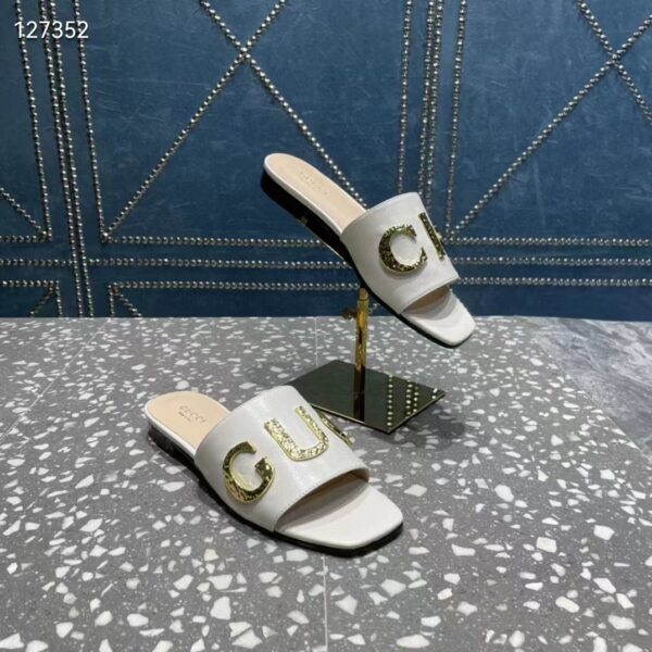 Gucci Women GG Slide Sandal White Leather Textured Logo Star Flat 1 Cm Heel (6)