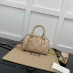 Gucci Women Matelassé Leather Top Handle Bag Beige GG Matelassé Leather Double G - Image 2