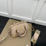 Gucci Women Matelassé Leather Top Handle Bag Beige GG Matelassé Leather Double G - Image 3
