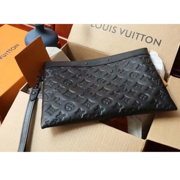 Louis Vuitton LV Unisex Discovery Pochette Black Monogram Shadow Calf Leather (4)
