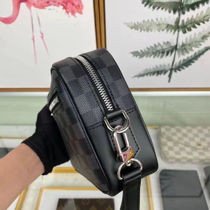 Túi Louis Vuitton LV Kasai Clutch Damier Graphite Bag Siêu Cấp