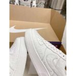 Louis Vuitton LV Unisex Nike Air Force 1 Sneaker White Monogram Embossed Calf Leather - immagine 8