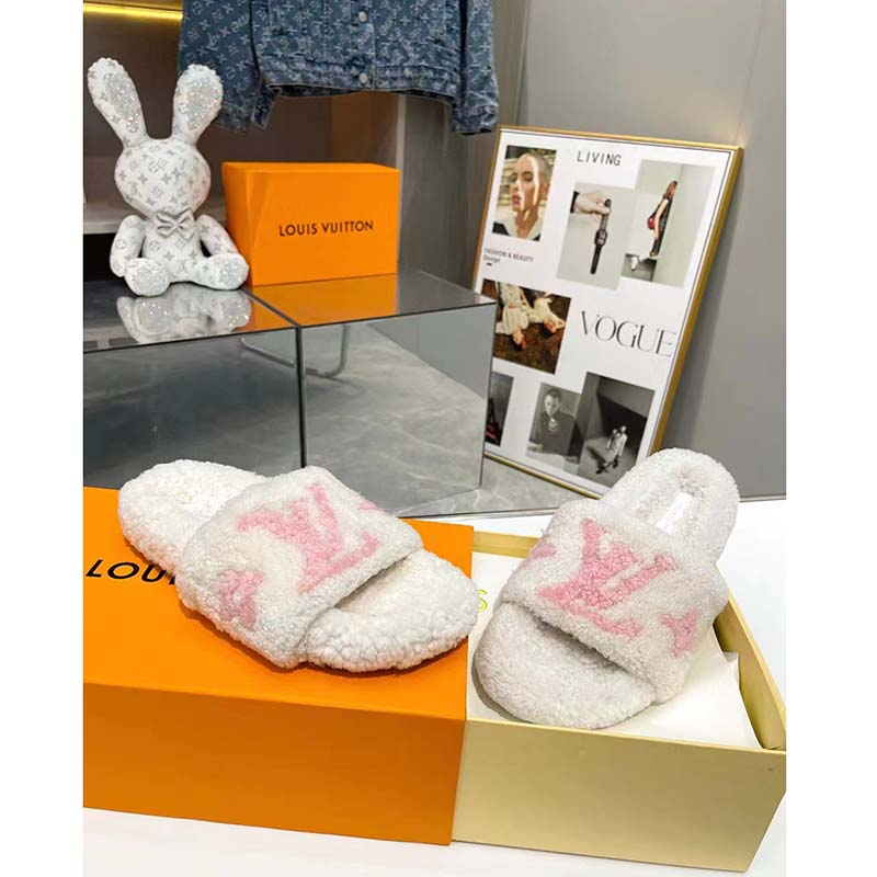 Louis Vuitton Paseo flat comfort mule Beige ref.482760 - Joli Closet