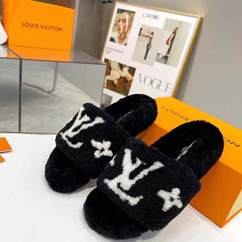 Buy Louis Vuitton La Coach Line LV Initial Fur Sandals FA0177 Black 7.5  Black from Japan - Buy authentic Plus exclusive items from Japan