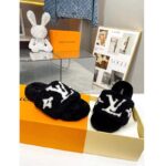 Louis Vuitton LV Unisex Paseo Flat Comfort Mule Black Shearling Anatomic Treaded Rubber – Bild 5