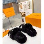 Louis Vuitton LV Unisex Paseo Flat Comfort Mule Black Shearling Anatomic Treaded Rubber – Bild 4