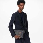 Louis Vuitton LV Unisex Pochette Voyage MM Bag Damier Graphite Stamps Coated Canvas - Bild 11