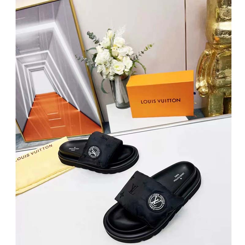 Louis Vuitton Women's Pool Pillow Comfort Mule Sandals Polka Dot Print  Satin Print 21000082