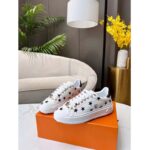 Louis Vuitton LV Unisex Time Out Sneaker Black White Printed Canvas Rubber Outsole - Imagen 4