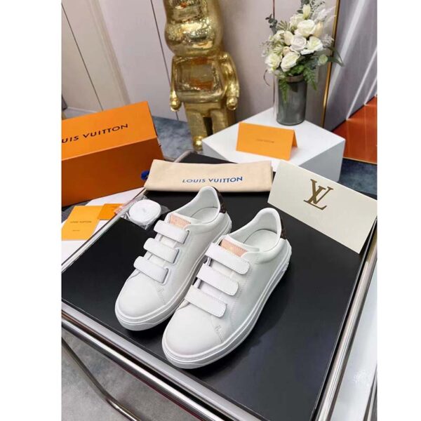 Louis Vuitton LV Unisex Time Out Sneaker White Calf Leather Monogram Canvas (18)