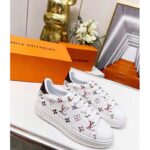 Louis Vuitton LV Unisex Time Out Sneaker White Monogram Embossed Lambskin – Bild 2