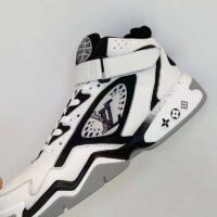 Louis Vuitton LV Unisex Trainer 2 Sneaker White Calf Leather Rubber Outsole (17)