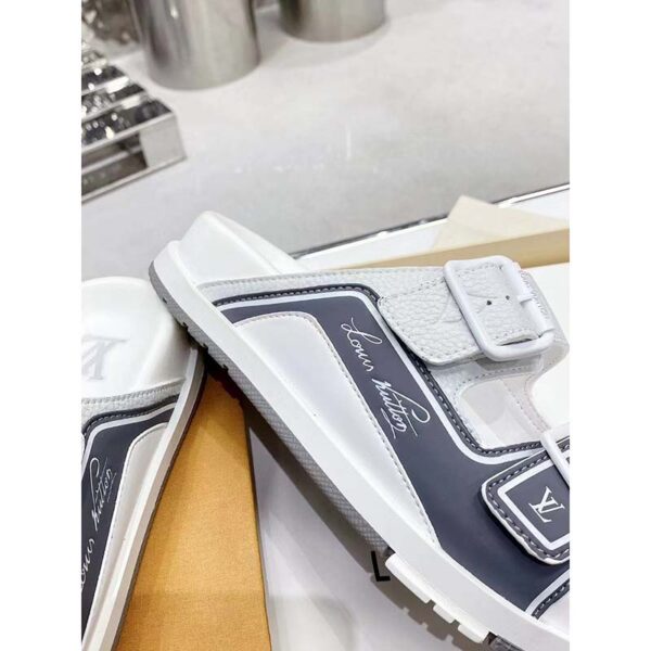 Louis Vuitton LV Unisex Trainer Mule Silver Mix Materials Anatomic Insole Initials (4)