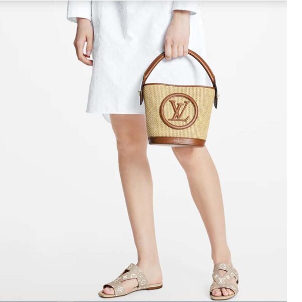 Louis Vuitton LV Women Croisiere Flat Mule Beige Monogram Embossed Grained Calf Leather (4)