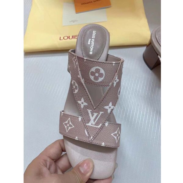 Louis Vuitton LV Women Croisiere Flat Mule Beige Monogram Embossed Grained Calf Leather (9)