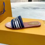 Louis Vuitton LV Women Lock It Flat Mule Blue Denim Leather LV Circle - immagine 3