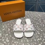 Louis Vuitton LV Women Revival Flat Mule White Monogram-Embossed Lambskin - Imagen 6