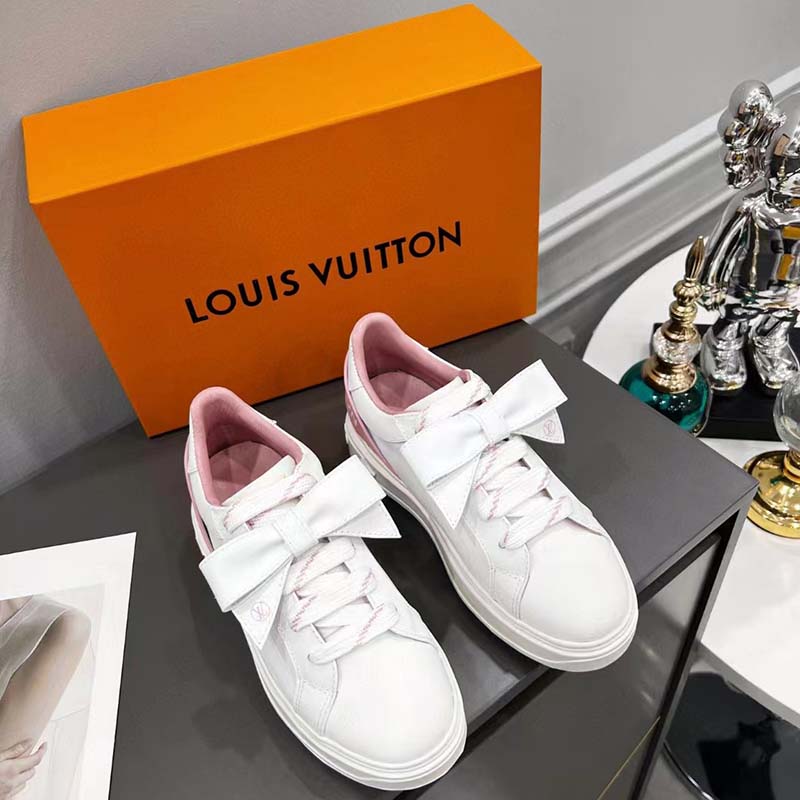 Louis Vuitton LV Time Out trainers new Fuschia Leather ref.518213 - Joli  Closet