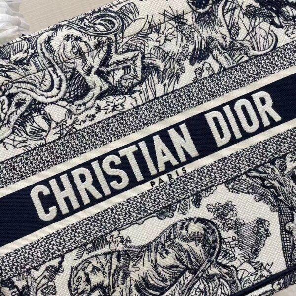Dior Unisex CD Medium Book Tote Navy Blue Toile De Jouy Embroidery (3)
