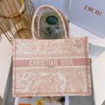 Dior Unisex CD Medium Book Tote Pink Toile De Jouy Embroidery - immagine 4