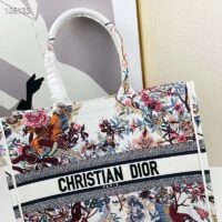 Dior Women CD Large Book Tote Ecru Multicolor Jardin D’Hiver Embroidery (13)