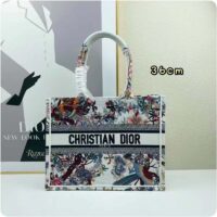 Dior Women CD Medium Book Tote Ecru Multicolor Jardin D’Hiver Embroidery (3)