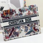 Dior Women CD Medium Book Tote Ecru Multicolor Jardin D'Hiver Embroidery - immagine 3